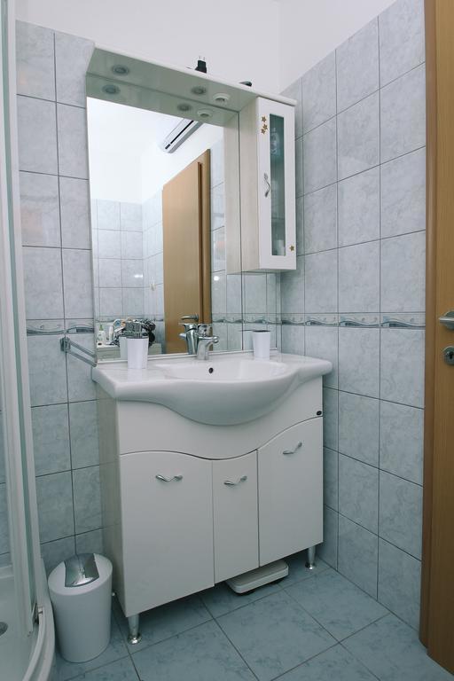Apartman Dominik Trogir Exterior photo