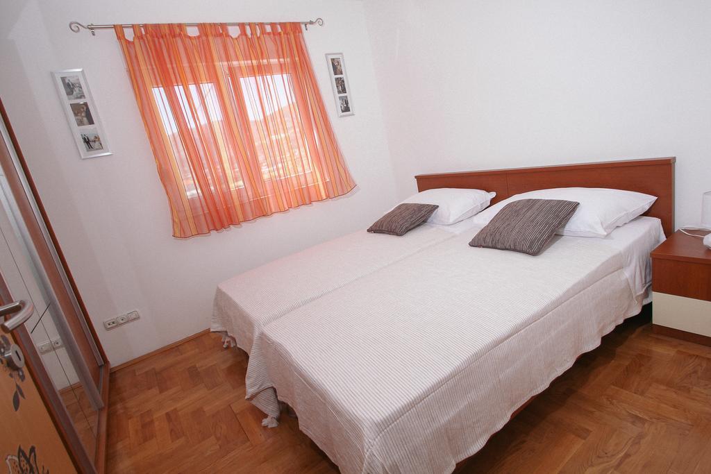 Apartman Dominik Trogir Exterior photo